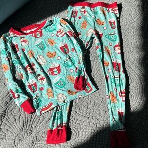 Little Sleepies Size 5/6 Santa Print Holiday Pajamas